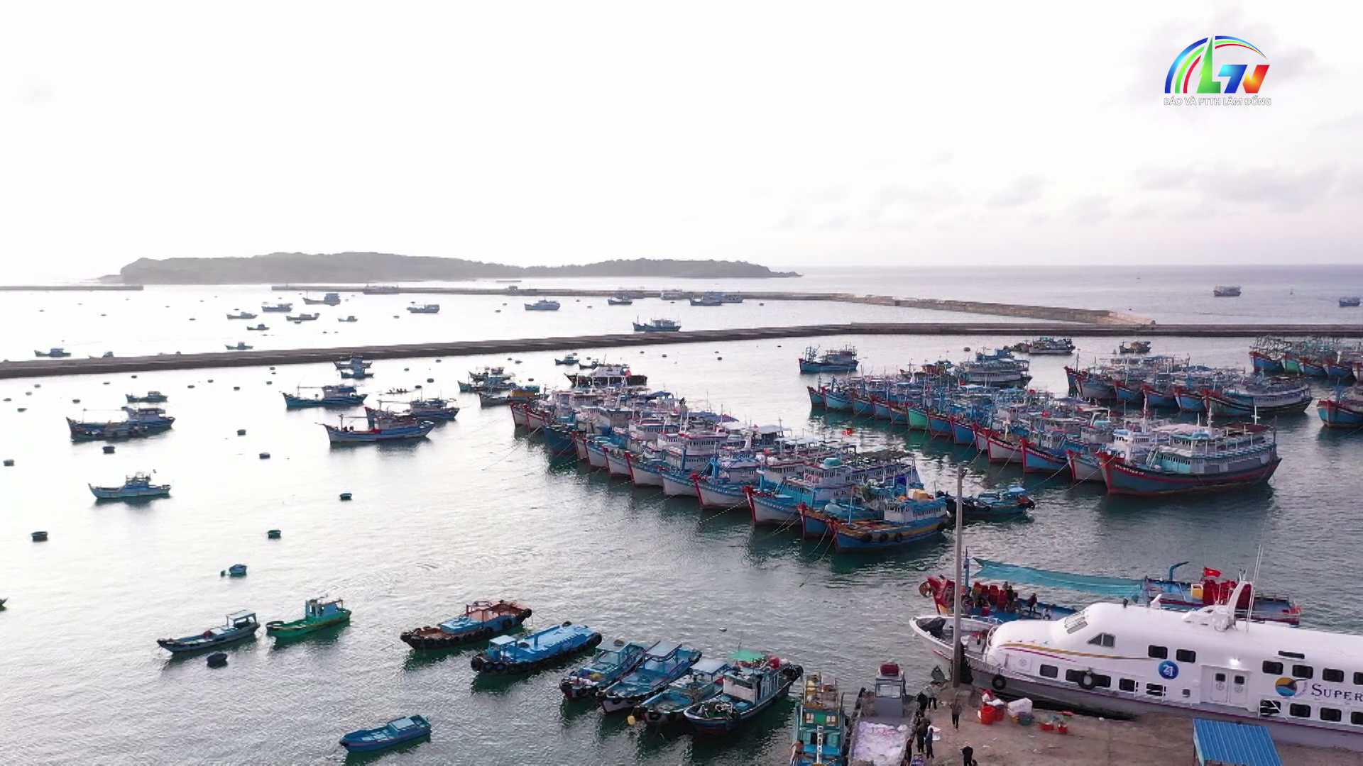 Biển đảo quê hương ngày 8/4/2026