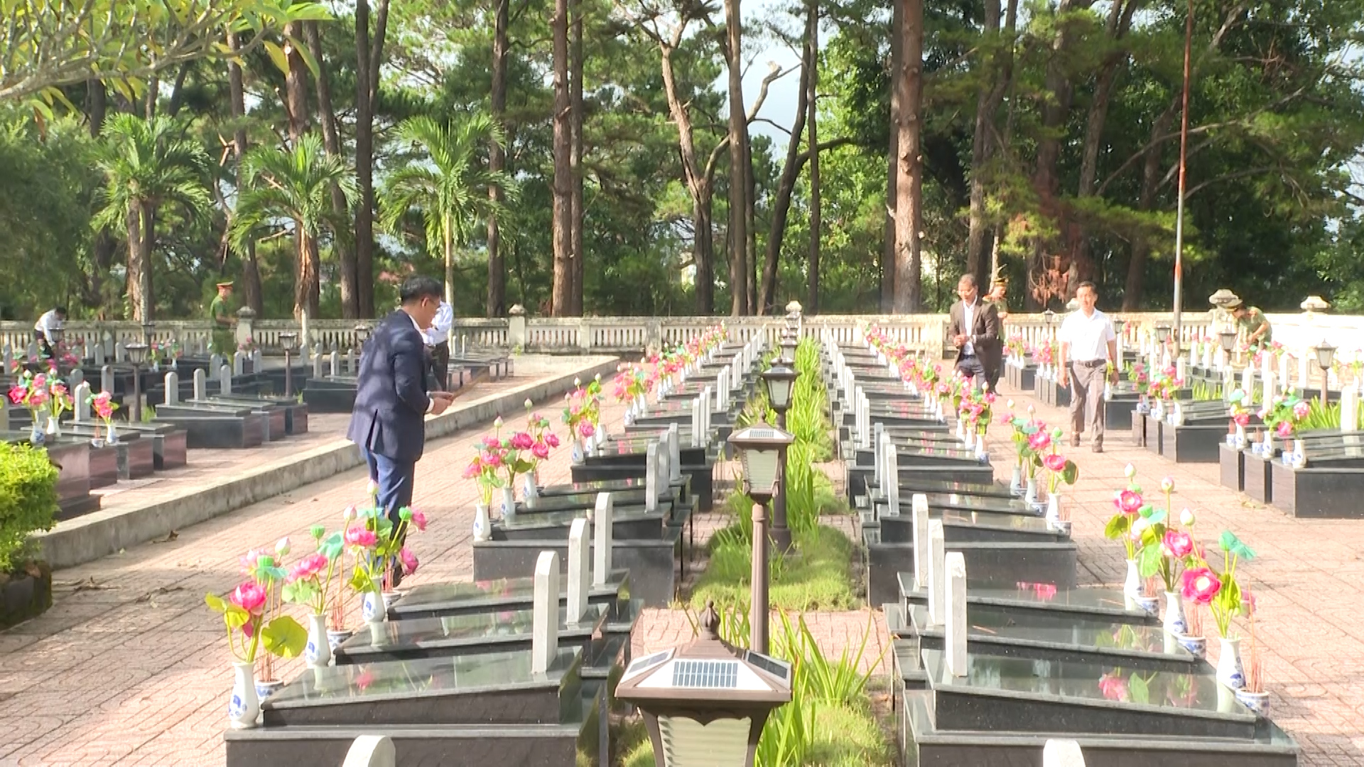 Đại biểu với cử tri ngày 12/7/2026