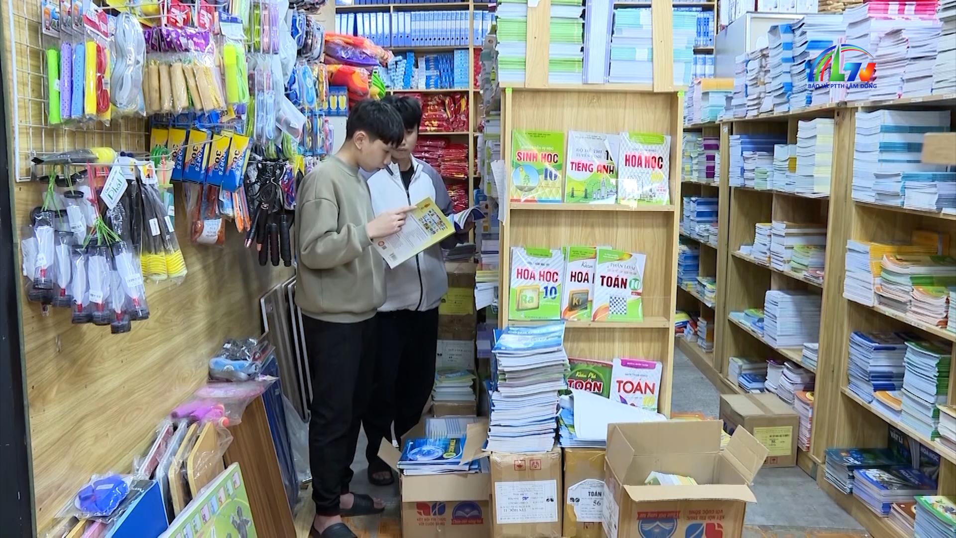 Khung trời tuổi thơ ngày 15/8/2026