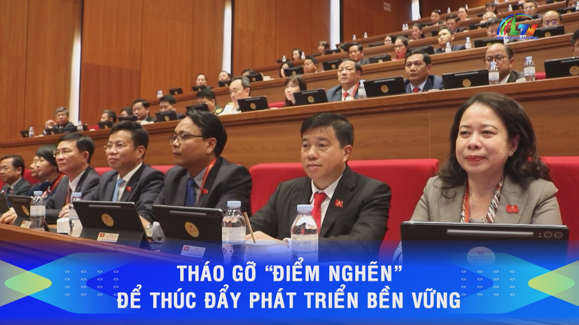 Tháo gỡ “điểm nghẽn” để thúc đẩy phát triển bền vững