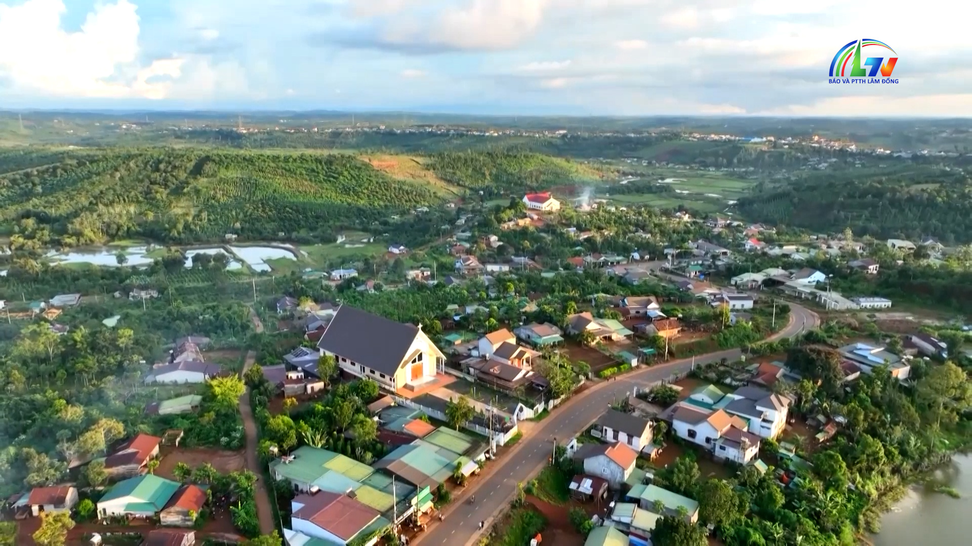 Dân tộc và phát triển ngày 25/6/2026